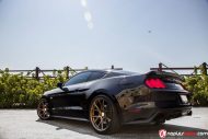 Vossen Wheels VFS-6 sulla Ford Mustang GT di Naples Speed