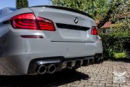 Muy elegante - BMW M5 F10 en gris oscuro brillante de SchwabenFolia