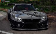 قصة الصورة: سيارة BMW Z4 E89 مع طقم هيكل Carbon GT3 Racing