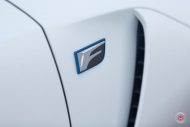 Elegant &#8211; Lexus GS-F in Weiß auf Vossen VPS-301 Alufelgen