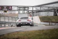 Mercedes AMG GT con kit carrozzeria in carbonio di Luethen Motorsport