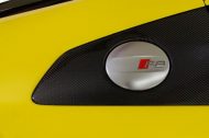 2016 أودي R8 V10 بلس باللون الأصفر المعدني اللامع دوار الشمس