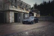 Mega elegancki - Audi TTrs na felgach aluminiowych 20 inch mbDESIGN LV1