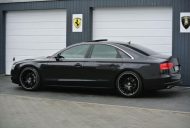 Discreet - Audi A8 KBR Motorsport sur jantes 21 pouces Schmidt