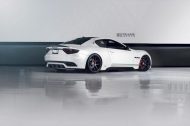 Cerchi in lega Road Wheels su Maserati Gran Turismo S bianco satinato