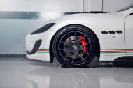 Strasse Wheels Alufelgen am Satin weißen Maserati Gran Turismo S