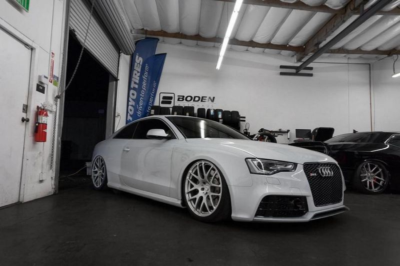 White Audi A5 RS5 with black headlights by tuningblog.eu