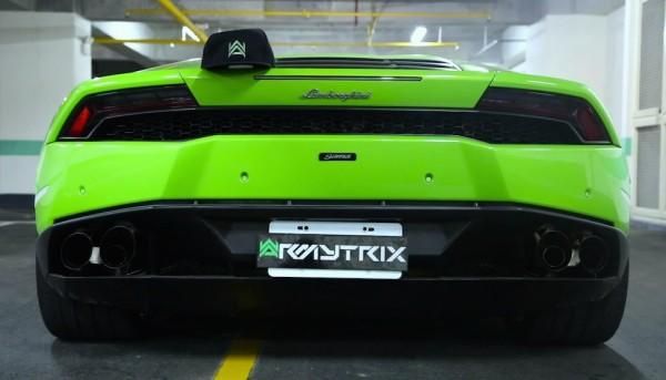 Video: en detalle: escape Armytrix en Lamborghini Huracan