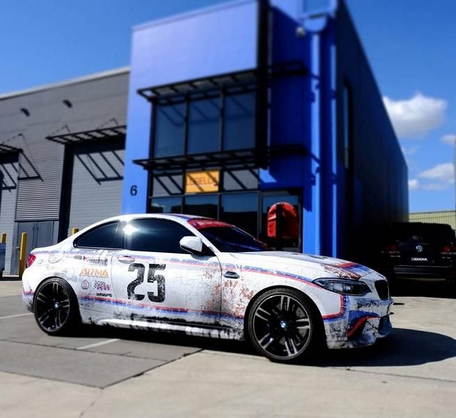 Folierung Wrap 1975er 3.0CSL Style Tuning BMW M2 F87 Coupe (2)