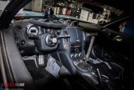 قصة الصورة: سيارة نيسان 370Z ذات الجسم العريض من ModBargains