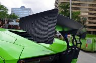 السيارة الخضراء السامة Liberty Walk Lamborghini Aventador من مجموعة SR Auto Group