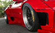 Fertig &#8211; Liberty Walk Widebody-Kit für den Ferrari F360 Modena