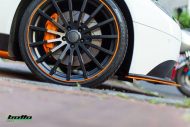 20 pollici TSW Mallory Alu's sulla Botta Aston Martin V8 Vantage Roadster