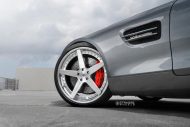 Perfect - 21 inch aluminium straatvelgen op de Mercedes AMG GT's