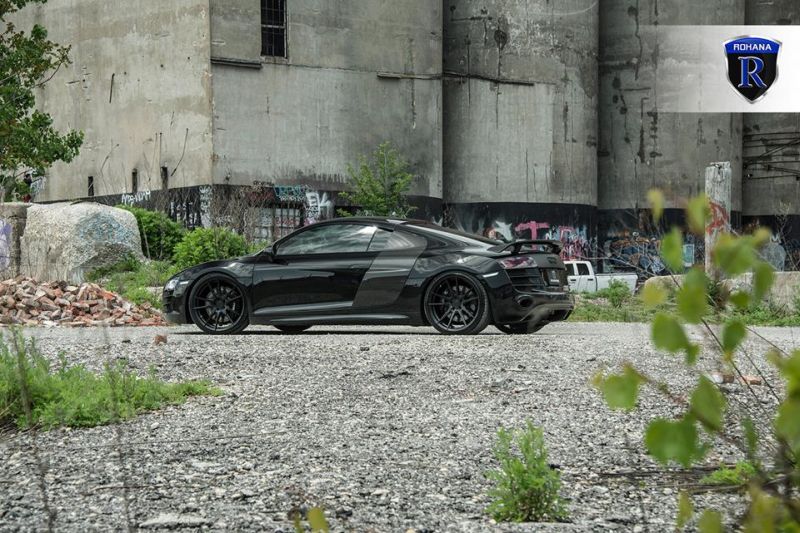 Dezent &#8211; Audi R8 V10 auf Rohana Wheels RF2 Alufelgen in Schwarz