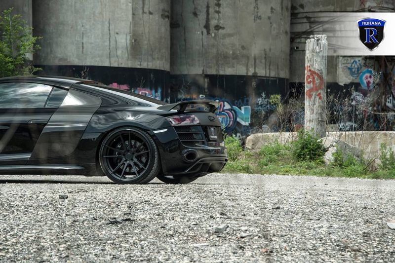 Dyskretny - Audi R8 V10 na felgach aluminiowych Rohana Wheels RF2 w kolorze czarnym