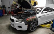 Discrete kracht – BMW M6 Gran Coupé F13 in het wit van EAS