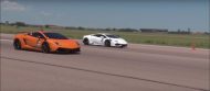 Video: Dragerace - 2 x Underground Racing Bi-Turbo Lamborghini