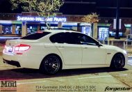 Forgestar F14 Alu na ModBargains BMW 550i F10 w kolorze białym