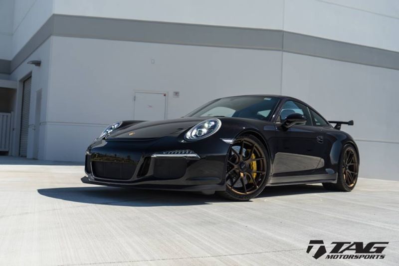 Discreet - Porsche 911 (991) GT3 from TAG Motorsports