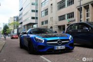 Photo Story: Mercedes AMG GT blu opaco con kit carrozzeria Prior PD800GT