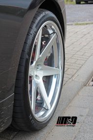 Race Forged R6 X-Concave Alu's by M & D on the Maserati Granturismo Sport