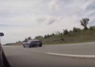 Video: Streetrace - 2016 Ford Mustang Shelby GT350 vs.. 2016 Chevrolet Camaro SS