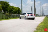 20 × 10 inch Vossen VFS 5 alloy wheels on the Cadillac CTS-V