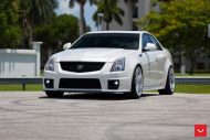 20 × 10 inch Vossen VFS 5 alloy wheels on the Cadillac CTS-V