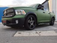 Mighty Part - Dodge Ram pickup in green matte by BB slides