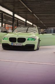 Lime Green Sprühfolie DipStar BMW 7er F01 Airride Vossen 26 190x287