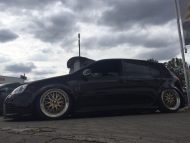 Perfect fit - VW Golf 5 R32 Turbo on 18 inch BBS LeMans Alu's