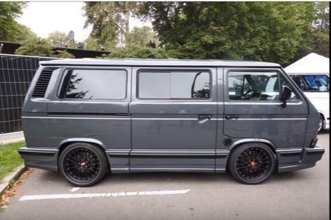 Video: So must that - VW T3 bus with Audi 6.0 W12 Power