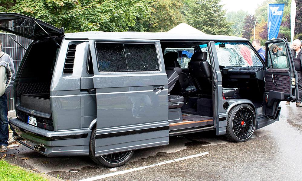 Video: So must that - VW T3 bus with Audi 6.0 W12 Power