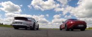 Video: Dragerace - Porsche 911 (991.2) Carrera 4S vs. Mercedes AMG GT