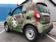 Kleiner met een grote uitstraling: camouflagefolie op de Smart ForTwo