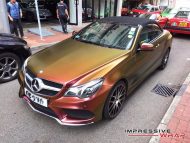 Mercedes Classe E Wrap impressionnante au look caméléon