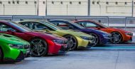 That’s Dubai &#8211; mega knallige Farben am BMW i8 by Abu Dhabi Motors