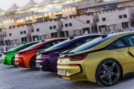 Quello è Dubai: colori super brillanti sulla BMW i8 di Abu Dhabi Motors