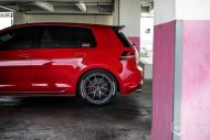 VW Golf GTi MK7 on BBS rims and with Airride suspension