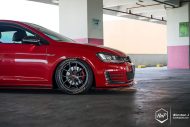 VW Golf GTi MK7 on BBS rims and with Airride suspension