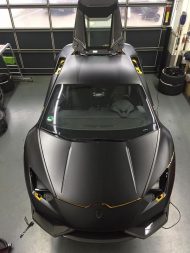 Matt Black Novitec Lamborghini Huracan de Kuhnert