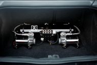 سيارة دودج تشالنجر SRT8 ذات الجسم العريض للغاية من شركة Top Secret Tuning