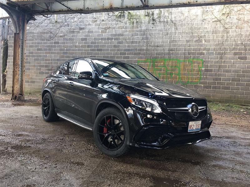 Mercedes-Benz GLE63s AMG on Zito Wheels ZS05 Alu's