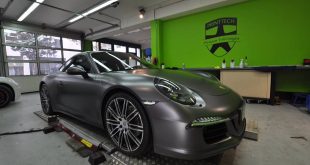 Satin Metallic Matt Porsche 911 GTS 991 Folierung Tuning 310x165