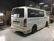 Preview: Toyota Hiace bus with body kit from Kuhl-Racing