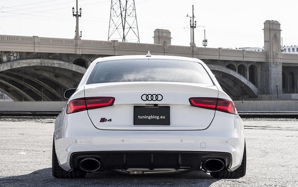 Audi A4 S4 B8 widebody with RS6 taillights & exhaust