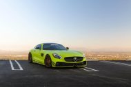 Zito Wheels & Widebody Kit on Neon Mercedes AMG GTs