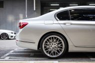 BMW 7er G12 with 21 inch PUR Wheels RS25 by Reinart Design