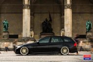 20 calowe felgi i stabilizatory Vossen VWS1 w BMW 3er E91 Touring
